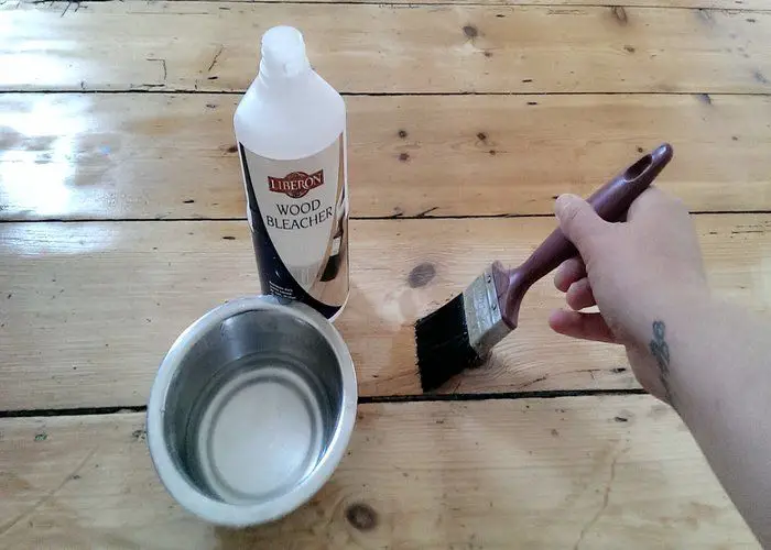 how to bleach wood