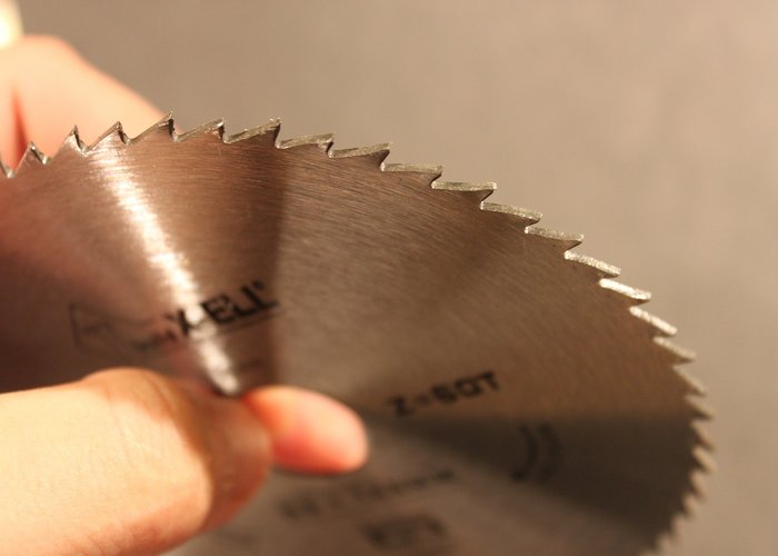 sharpen circular saw blade