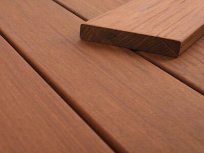 Ipe wood color