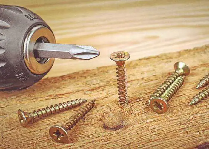 When to Use Screws